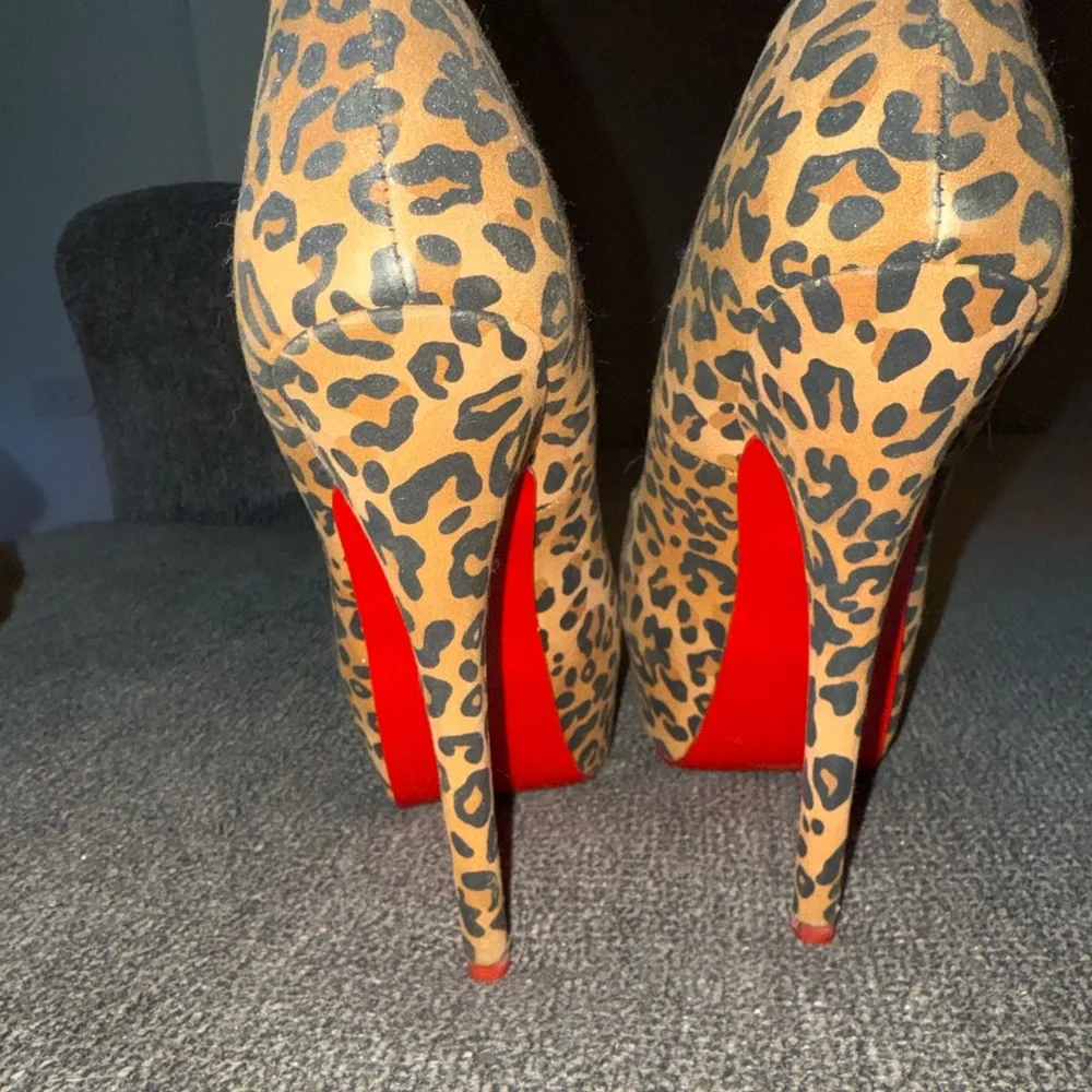 RED BOTTOMS Leopard animal Print Stiletto high Heels Red Soles 7.5 valentine - Picture 8 of 11
